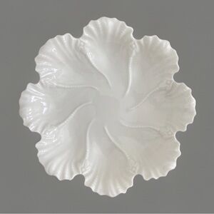 Vintage Lenox Porcelain Ivory Leaf Scalloped Oyster Serving Dish Plate Bowl 10.5